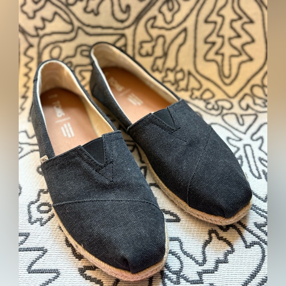 Toms Charcoal Canvas Alpargata Espadrilles NWOT